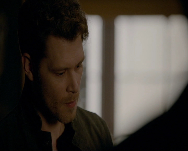 VampireDiaries-dot-nl_TheOriginals4x09QueenDeath0762.jpg