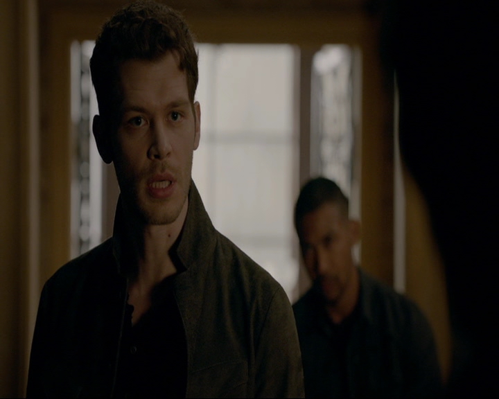 VampireDiaries-dot-nl_TheOriginals4x09QueenDeath0767.jpg
