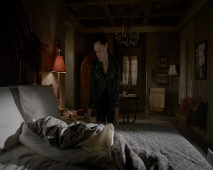 VampireDiaries-dot-nl_TheOriginals4x09QueenDeath0929.jpg