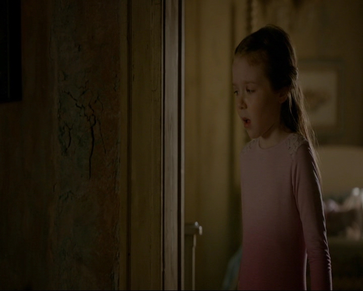 VampireDiaries-dot-nl_TheOriginals4x09QueenDeath0943.jpg