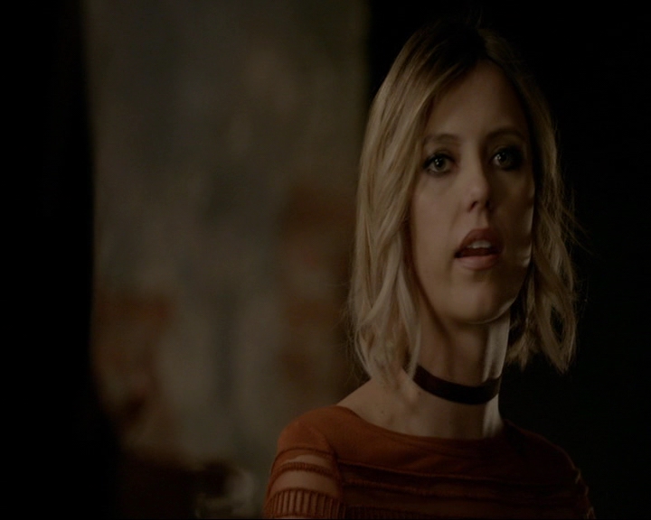 VampireDiaries-dot-nl_TheOriginals4x09QueenDeath1015.jpg