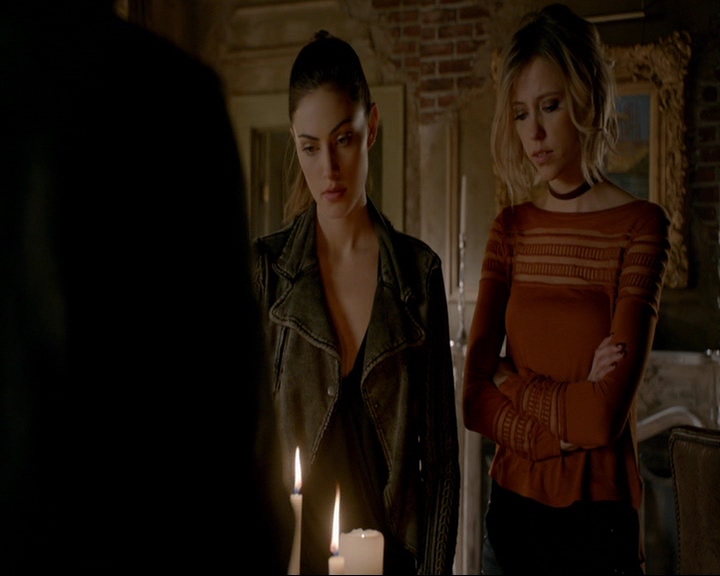 VampireDiaries-dot-nl_TheOriginals4x09QueenDeath1153.jpg