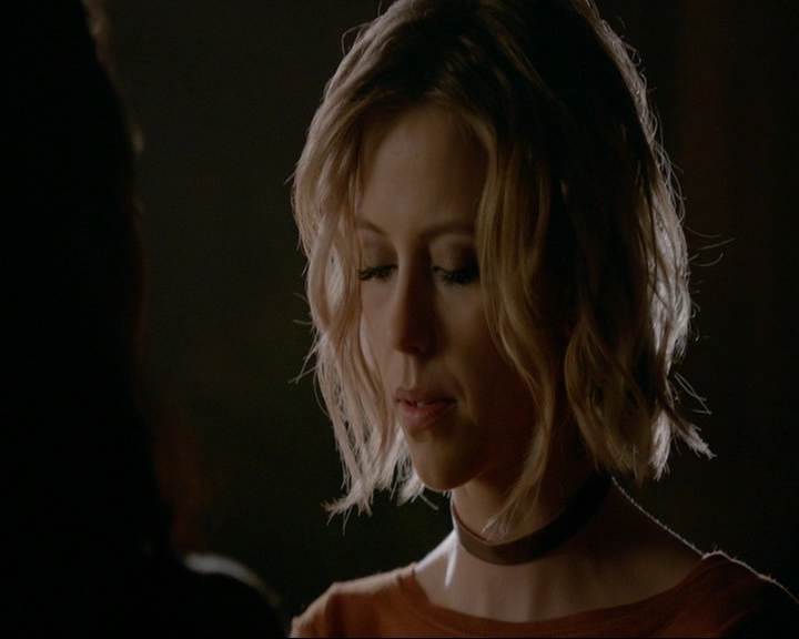 VampireDiaries-dot-nl_TheOriginals4x09QueenDeath1215.jpg
