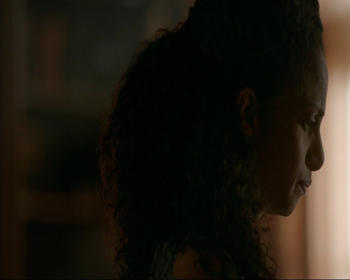VampireDiaries-dot-nl_TheOriginals4x09QueenDeath1232.jpg VampireDiaries-dot-nl_TheOriginals4x09QueenDeath1232.jpg