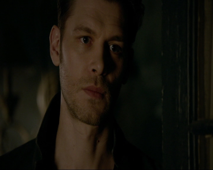 VampireDiaries-dot-nl_TheOriginals4x09QueenDeath1359.jpg