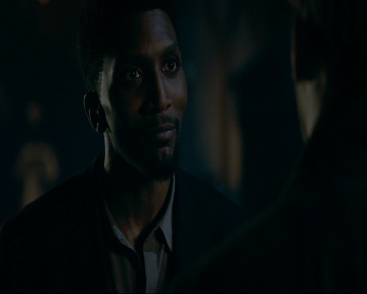 VampireDiaries-dot-nl_TheOriginals4x09QueenDeath1415.jpg VampireDiaries-dot-nl_TheOriginals4x09QueenDeath1415.jpg
