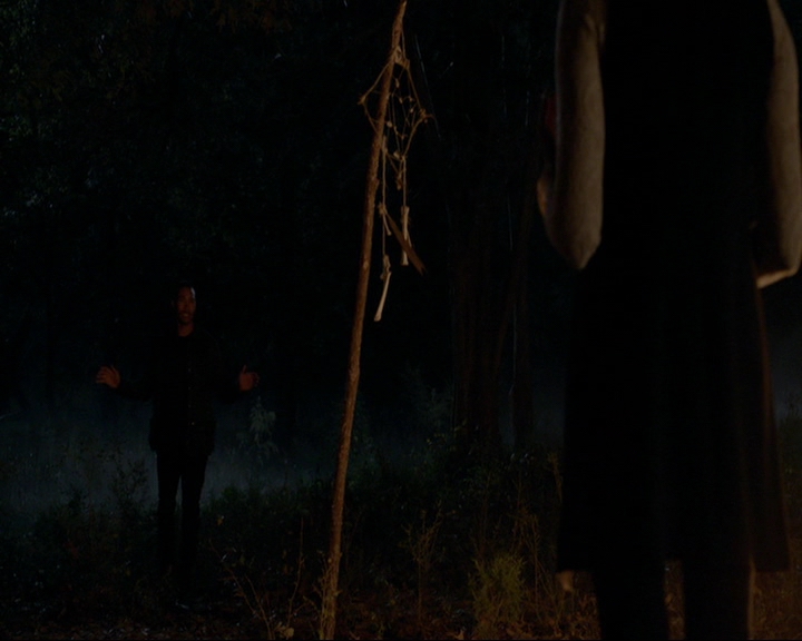 VampireDiaries-dot-nl_TheOriginals4x09QueenDeath1455.jpg