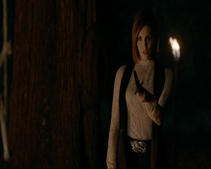 VampireDiaries-dot-nl_TheOriginals4x09QueenDeath1467.jpg VampireDiaries-dot-nl_TheOriginals4x09QueenDeath1467.jpg