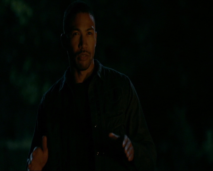 VampireDiaries-dot-nl_TheOriginals4x09QueenDeath1473.jpg VampireDiaries-dot-nl_TheOriginals4x09QueenDeath1473.jpg