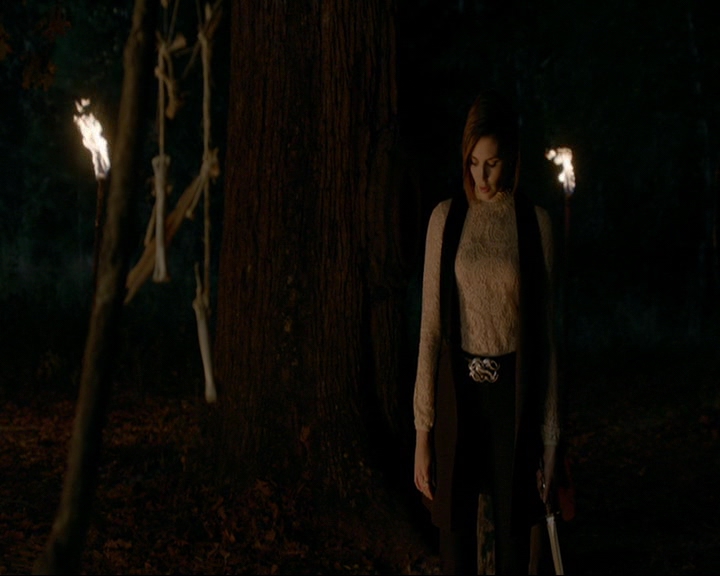 VampireDiaries-dot-nl_TheOriginals4x09QueenDeath1477.jpg VampireDiaries-dot-nl_TheOriginals4x09QueenDeath1477.jpg