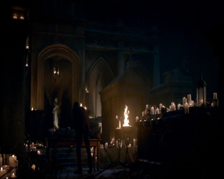 VampireDiaries-dot-nl_TheOriginals4x09QueenDeath1509.jpg VampireDiaries-dot-nl_TheOriginals4x09QueenDeath1509.jpg