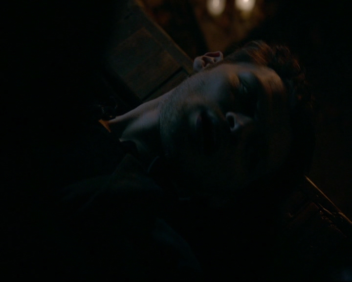 VampireDiaries-dot-nl_TheOriginals4x09QueenDeath1515.jpg VampireDiaries-dot-nl_TheOriginals4x09QueenDeath1515.jpg