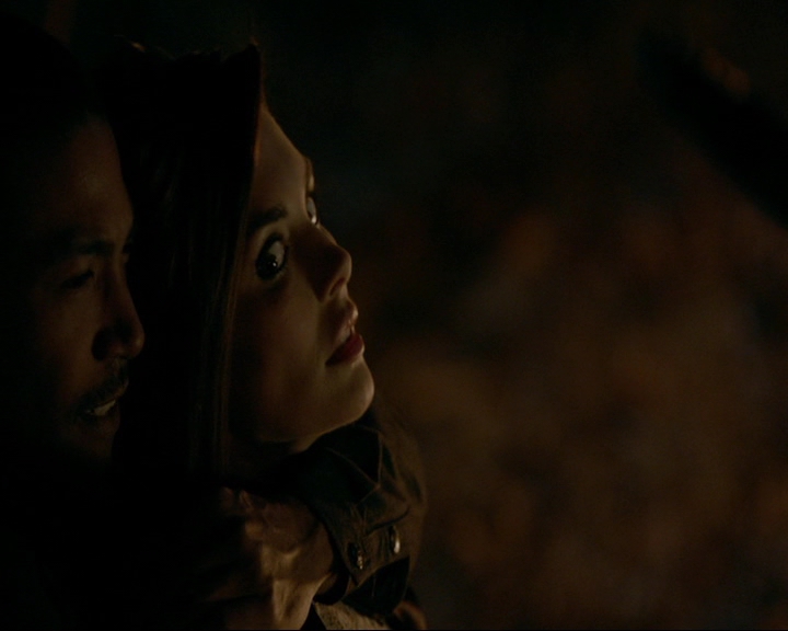 VampireDiaries-dot-nl_TheOriginals4x09QueenDeath1611.jpg