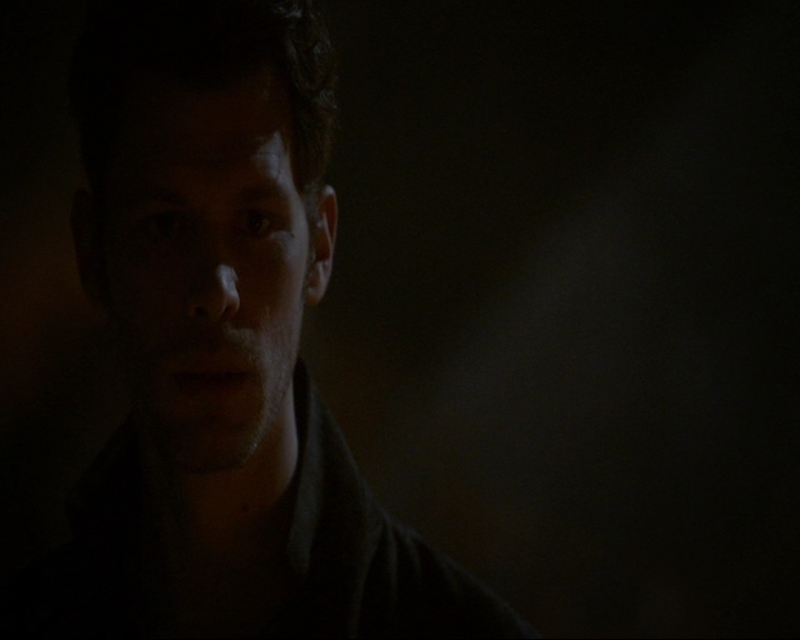 VampireDiaries-dot-nl_TheOriginals4x09QueenDeath1649.jpg