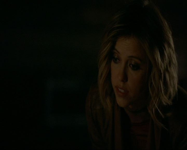 VampireDiaries-dot-nl_TheOriginals4x09QueenDeath1695.jpg VampireDiaries-dot-nl_TheOriginals4x09QueenDeath1695.jpg