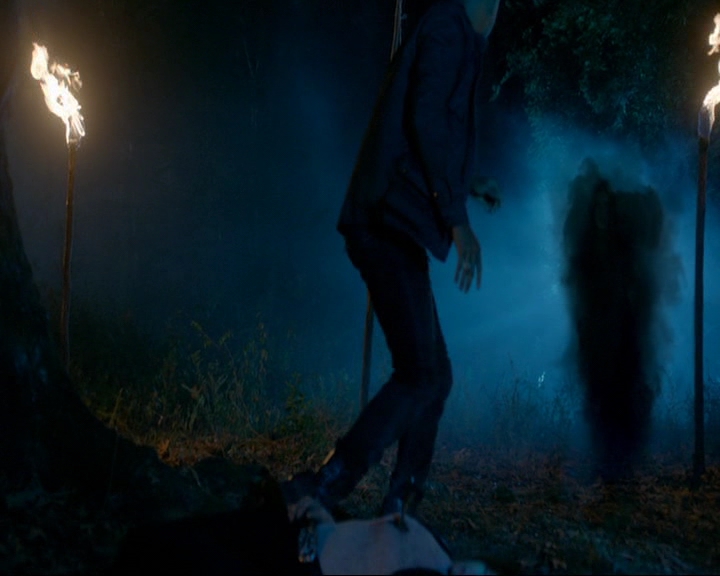 VampireDiaries-dot-nl_TheOriginals4x09QueenDeath1773.jpg VampireDiaries-dot-nl_TheOriginals4x09QueenDeath1773.jpg