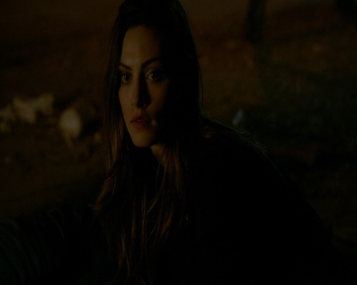 VampireDiaries-dot-nl_TheOriginals4x09QueenDeath1914.jpg VampireDiaries-dot-nl_TheOriginals4x09QueenDeath1914.jpg