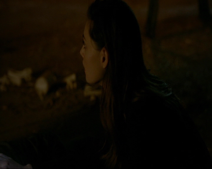 VampireDiaries-dot-nl_TheOriginals4x09QueenDeath1915.jpg VampireDiaries-dot-nl_TheOriginals4x09QueenDeath1915.jpg