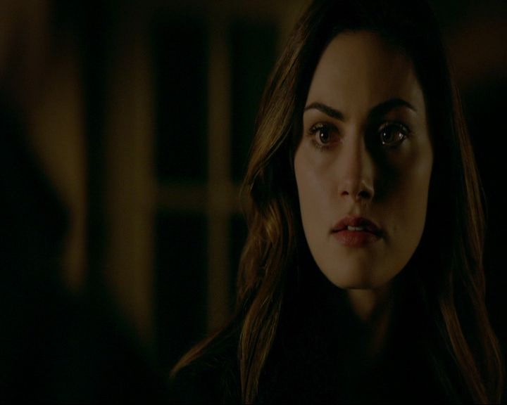 VampireDiaries-dot-nl_TheOriginals4x09QueenDeath2117.jpg VampireDiaries-dot-nl_TheOriginals4x09QueenDeath2117.jpg