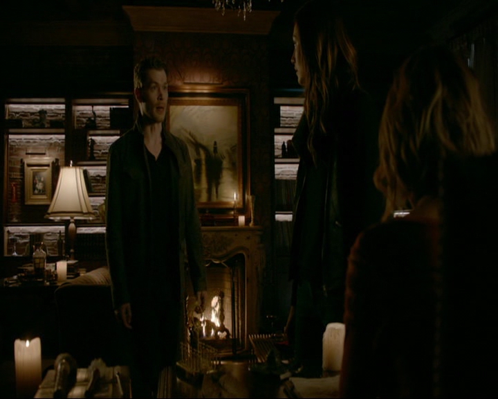 VampireDiaries-dot-nl_TheOriginals4x09QueenDeath2131.jpg VampireDiaries-dot-nl_TheOriginals4x09QueenDeath2131.jpg
