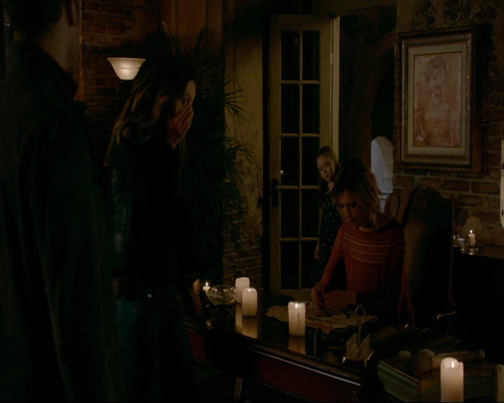 VampireDiaries-dot-nl_TheOriginals4x09QueenDeath2149.jpg VampireDiaries-dot-nl_TheOriginals4x09QueenDeath2149.jpg