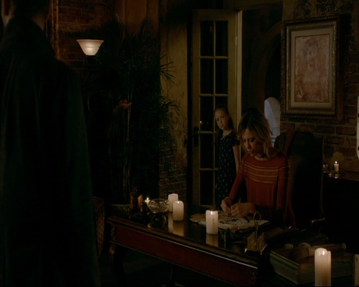 VampireDiaries-dot-nl_TheOriginals4x09QueenDeath2150.jpg VampireDiaries-dot-nl_TheOriginals4x09QueenDeath2150.jpg