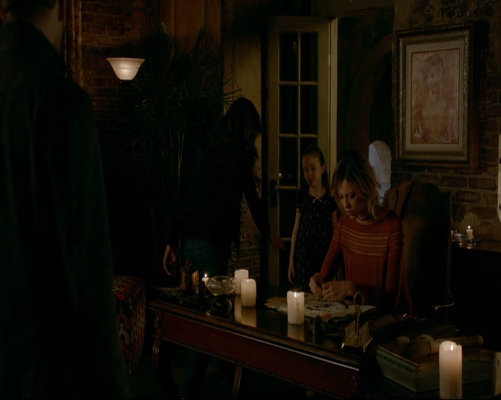 VampireDiaries-dot-nl_TheOriginals4x09QueenDeath2151.jpg VampireDiaries-dot-nl_TheOriginals4x09QueenDeath2151.jpg