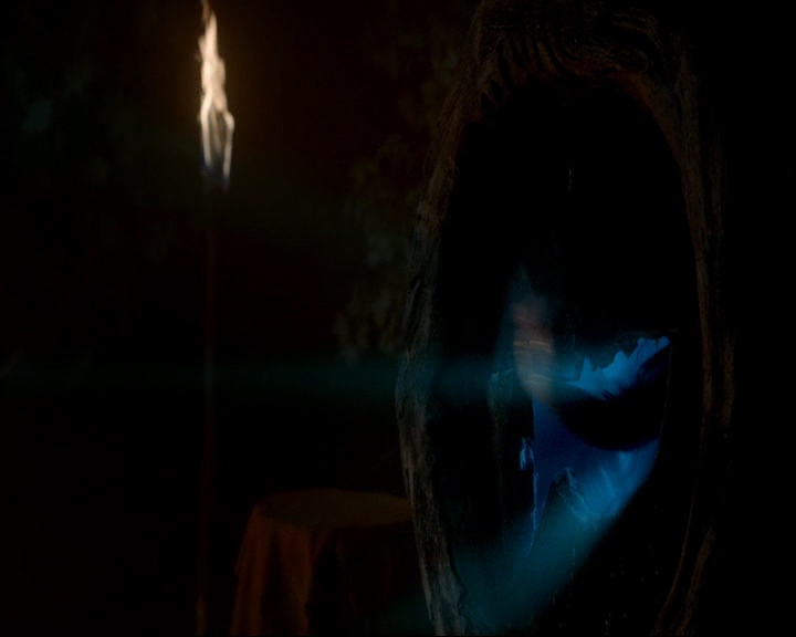 VampireDiaries-dot-nl_TheOriginals4x09QueenDeath2321.jpg