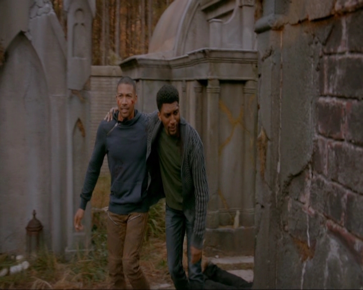 VampireDiariesWorld-dot-nl_TheOriginals4x12VoodooChild1604.jpg VampireDiariesWorld-dot-nl_TheOriginals4x12VoodooChild1604.jpg