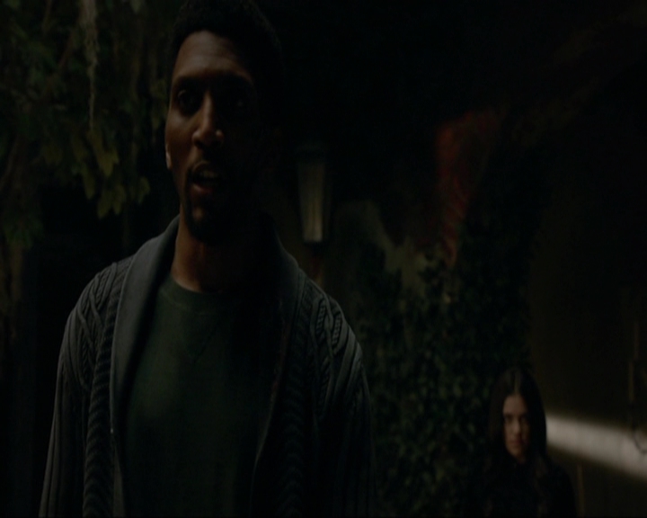 VampireDiariesWorld-dot-nl_TheOriginals4x12VoodooChild1836.jpg VampireDiariesWorld-dot-nl_TheOriginals4x12VoodooChild1836.jpg