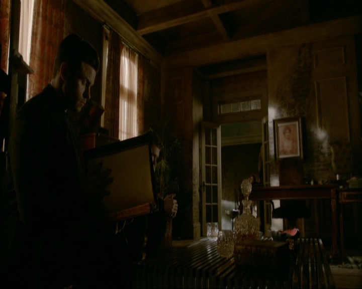 VampireDiariesWorld-dot-nl_TheOriginals4x13TheFeastOfAllSinners1330.jpg VampireDiariesWorld-dot-nl_TheOriginals4x13TheFeastOfAllSinners1330.jpg