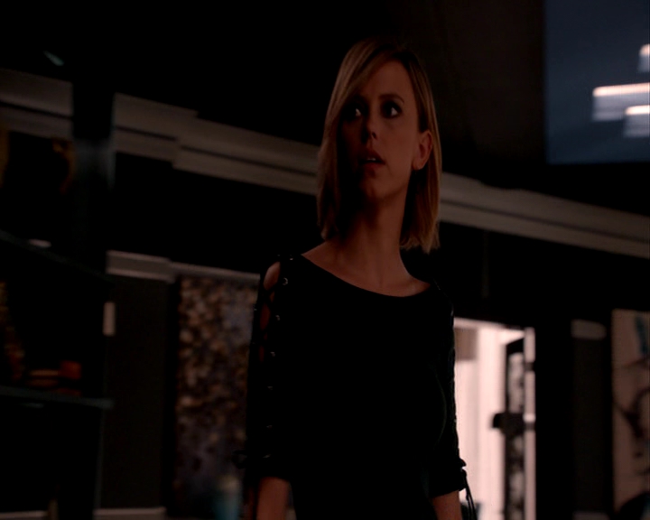 VampireDiaries-dot-nl_TheOriginals4x04KeepersOfTheHouse-deletedscene0079.jpg VampireDiaries-dot-nl_TheOriginals4x04KeepersOfTheHouse-deletedscene0079.jpg