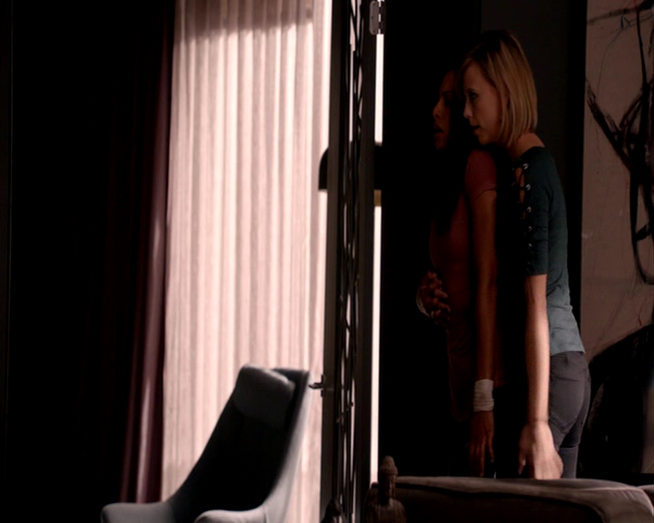 VampireDiaries-dot-nl_TheOriginals4x04KeepersOfTheHouse-deletedscene0159.jpg VampireDiaries-dot-nl_TheOriginals4x04KeepersOfTheHouse-deletedscene0159.jpg