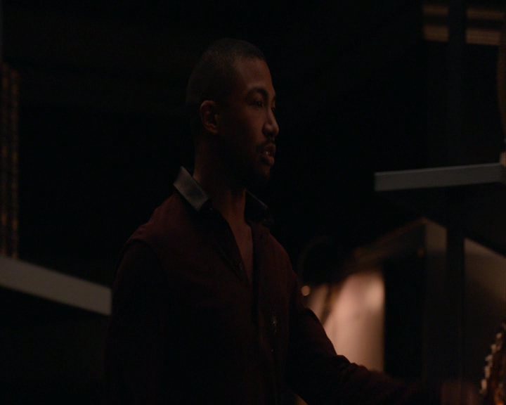 VampireDiaries-dot-nl_TheOriginals4x04KeepersOfTheHouse-deletedscene0189.jpg