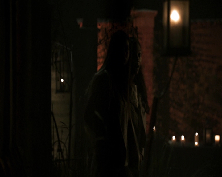 VampireDiaries-dot-nl_TheOriginals4x07HighWaterandaDevilsDaughter-deletedscene0040.jpg VampireDiaries-dot-nl_TheOriginals4x07HighWaterandaDevilsDaughter-deletedscene0040.jpg