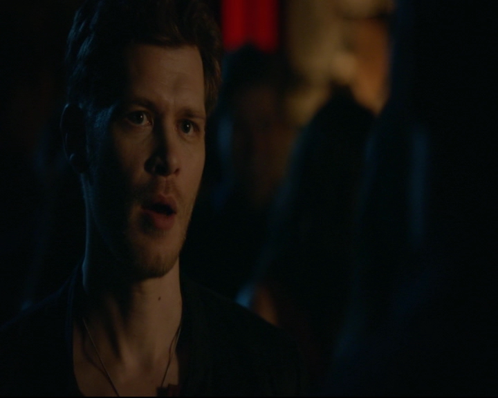 vampirediariesworld-dot-nl_TheOriginals5x01WhereYouLeftYourHeart00006.jpg