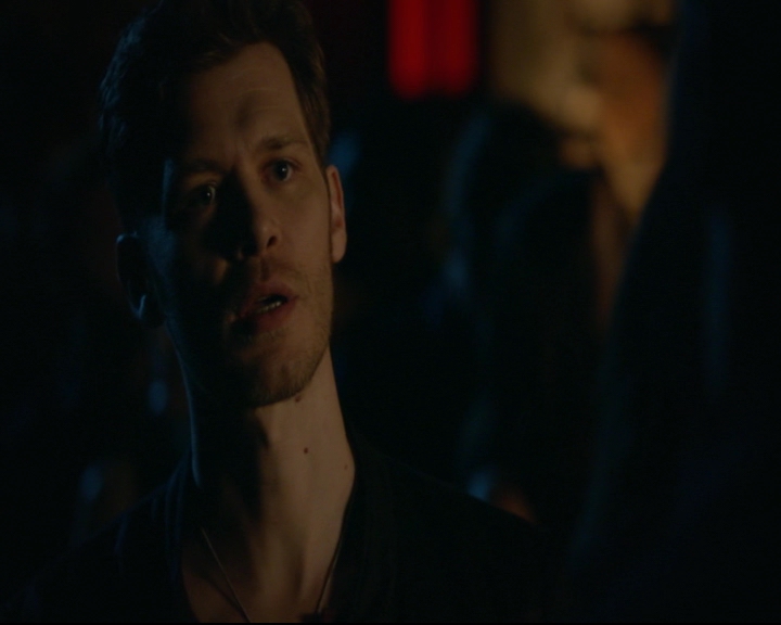 vampirediariesworld-dot-nl_TheOriginals5x01WhereYouLeftYourHeart00009.jpg