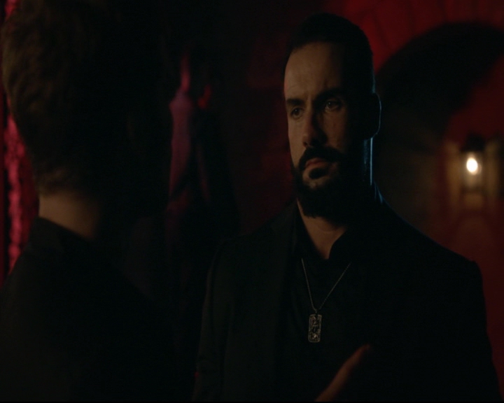 vampirediariesworld-dot-nl_TheOriginals5x01WhereYouLeftYourHeart00023.jpg