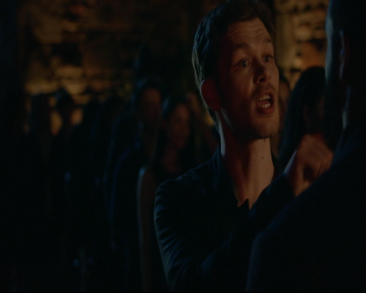vampirediariesworld-dot-nl_TheOriginals5x01WhereYouLeftYourHeart00028.jpg