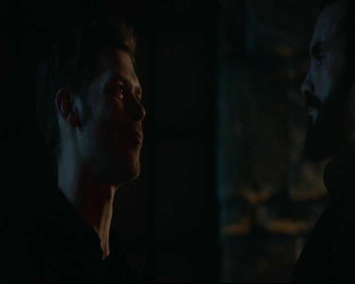 vampirediariesworld-dot-nl_TheOriginals5x01WhereYouLeftYourHeart00032.jpg