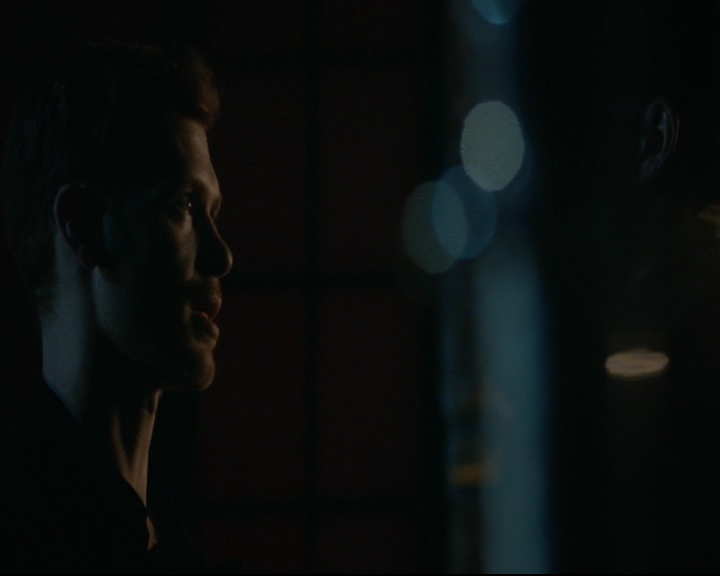 vampirediariesworld-dot-nl_TheOriginals5x01WhereYouLeftYourHeart00036.jpg