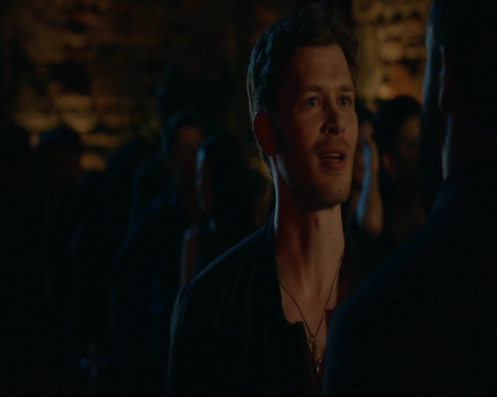 vampirediariesworld-dot-nl_TheOriginals5x01WhereYouLeftYourHeart00040.jpg
