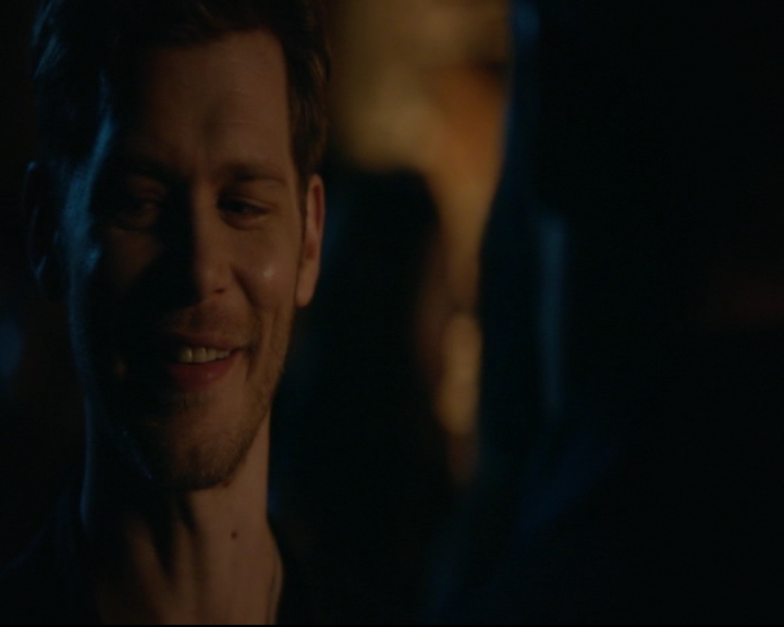 vampirediariesworld-dot-nl_TheOriginals5x01WhereYouLeftYourHeart00049.jpg