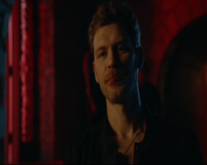vampirediariesworld-dot-nl_TheOriginals5x01WhereYouLeftYourHeart00060.jpg