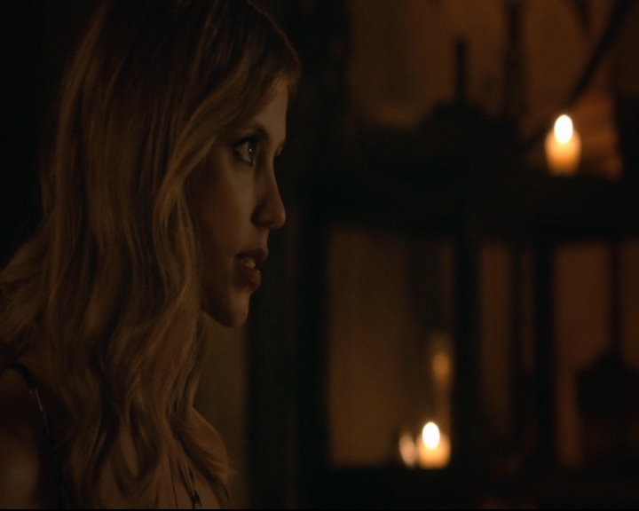 vampirediariesworld-dot-nl_TheOriginals5x01WhereYouLeftYourHeart01108.jpg