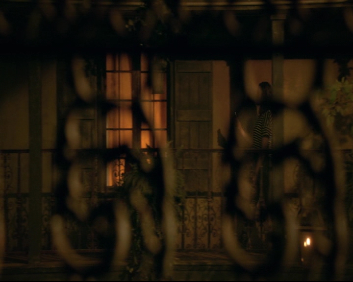 vampirediariesworld-dot-nl_TheOriginals5x01WhereYouLeftYourHeart01232.jpg