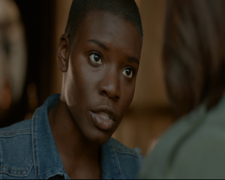 vampirediariesworld-dot-nl_TheOriginals5x01WhereYouLeftYourHeart01297.jpg