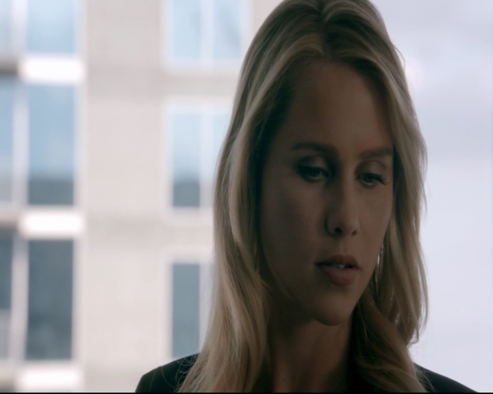 vampirediariesworld-dot-nl_TheOriginals5x01WhereYouLeftYourHeart01372.jpg