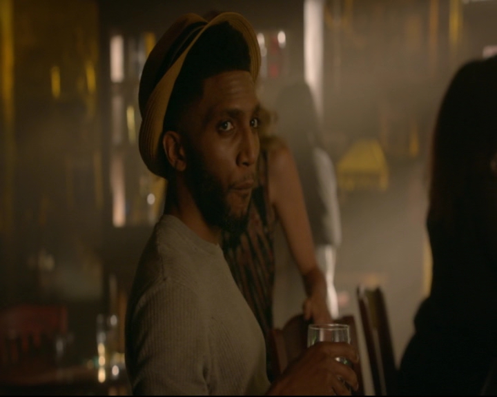 vampirediariesworld-dot-nl_TheOriginals5x01WhereYouLeftYourHeart01588.jpg