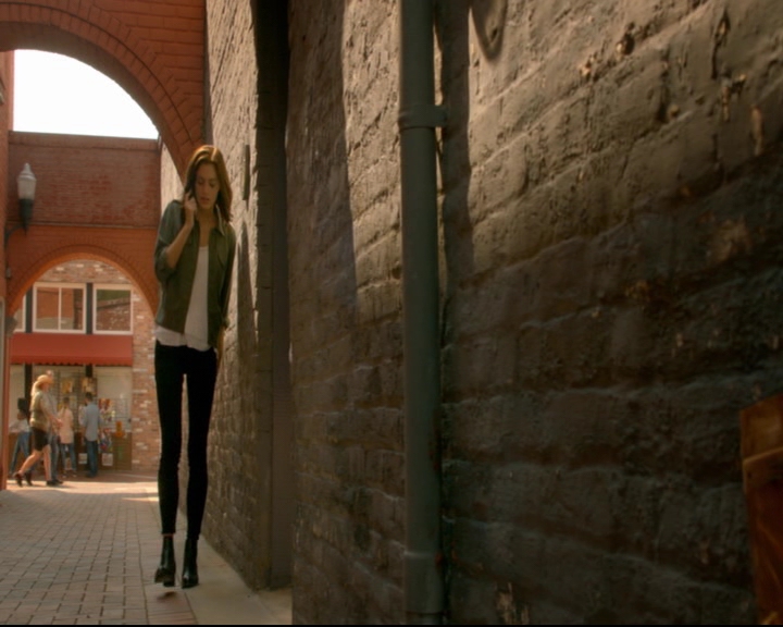 vampirediariesworld-dot-nl_TheOriginals5x01WhereYouLeftYourHeart02072.jpg